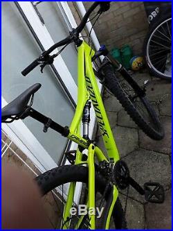 Specialized Camber 29 Frame size small. Mens full suspension mountain bike