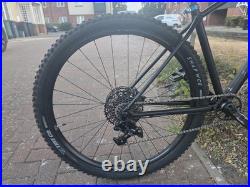 Specialized Chisel 29er Mountain Bike Medium Frame Excellent Condition