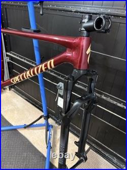 Specialized Chisel L Aluminium 29in MTB Frame Set Red with RockShox Judy Fork