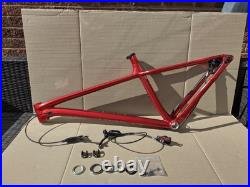 Specialized Fuse Frame Large, Gloss Red Silver with SRAM Level TL Brakes Specialized Fuse Frame Large, Gloss Red Silver with SRAM Level TL Brakes