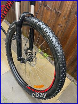 Specialized Pitch Mountain Bike 27.5 Medium Frame Shimano Hydraulic Disc Brakes