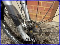 Specialized Rockhopper Mountain Bike Frame 21 Wheels Aluminium Retro XC MTB