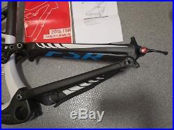 Specialized S-Works Carbon Enduro Large Frame 29, Monarch RC3+, Command post
