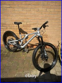 Specialized Stumpjumper EVO Alloy 27.5. Bergtec Bars Etc Medium Frame Fox 36 Specialized Stumpjumper EVO Alloy 27.5. Bergtec Bars Etc Medium Frame Fox 36