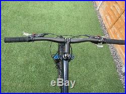 Specialized stumpjumper mountain bike 18 Frame Full Fox Suspension Enduro
