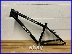 Spooky Bandwagon Frame Dirt Retro Jump Vintage Metalhead