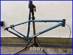 Stanton Switchback Reynolds 631 next gen 16.5 long plus Rock Shox reverb VGC Stanton Switchback Reynolds 631 next gen 16.5 long plus Rock Shox reverb VGC