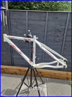 Tank Race Elite MTB Frame 26