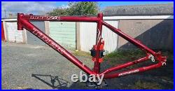 Trek 8000ZR Aluminum Mountain Bike Frame Size Medium Weight 1.5kg Metallic Ruby