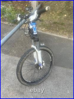 Trek Fuel EX 5 Full Suspension Mountain Bike Large Frame 26 Wheels
