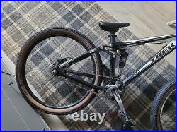 Trek Fuel EX 8 Full Suspension Mountain Bike Rockshoxk /Fox Suspension Trek Fuel EX 8 Full Suspension Mountain Bike Rockshoxk /Fox Suspension