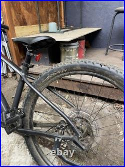 Trek Marlin 5 Gen 3 Small Frame Mountain Bike Excellent Condition