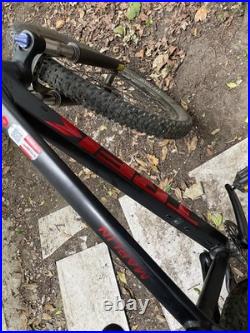Trek Marlin 5 Gen 3 Small Frame Mountain Bike Excellent Condition