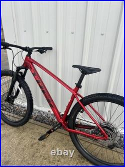 Trek Marlin 5 Gen 4 2026 Mountain Bike L Frame 29 Hardtail