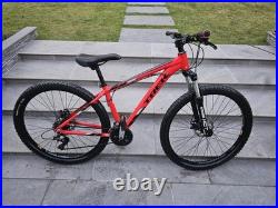 Trek Marlin 5 Men's Mountain Bike 15.5 inch Medium Frame, 26-inch Wheels, Red
