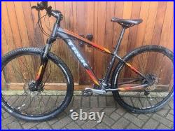 Trek Marlin 5 Mountain Bike 17.5 Frame 29 Wheels New Chain & Cables