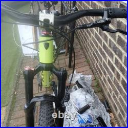 Trek Marlin 5 Mountain Bike 29 Wheels. 18.5 frame. Manyextras recently serviced