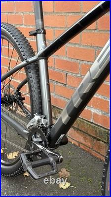 Trek Marlin 5 Mountain Bike Medium Frame Excellent Condition
