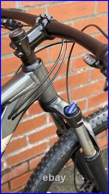 Trek Marlin 5 Mountain Bike Medium Frame Excellent Condition