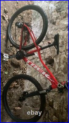 Trek Marlin 6 Mountain Bike, small frame, 27.5 inch wheels, used bike