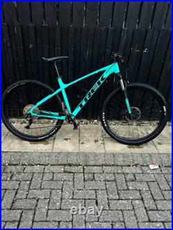 Trek Marlin 7 Large Frame Aqua Blue RockShox Fork Ready To Ride Trek Marlin 7 Large Frame Aqua Blue RockShox Fork Ready To Ride