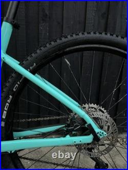 Trek Marlin 7 Large Frame Aqua Blue RockShox Fork Ready To Ride