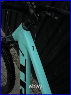 Trek Marlin 7 Large Frame Aqua Blue RockShox Fork Ready To Ride Trek Marlin 7 Large Frame Aqua Blue RockShox Fork Ready To Ride