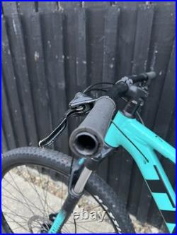 Trek Marlin 7 Large Frame Aqua Blue RockShox Fork Ready To Ride