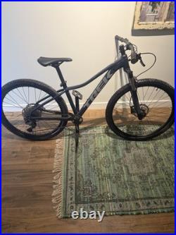 Trek Marlin 7 Mountain Bike, 27.5 Inch Wheels, Small Frame, Good Condition