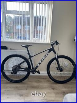Trek Marlin 7 Mountain Bike Large Frame 29