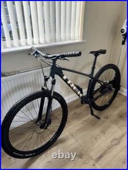 Trek Marlin 7 Mountain Bike Large Frame 29