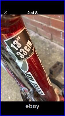 Trek Mountain Bike 3500 26 Wheels (very Light Alloy Frame)