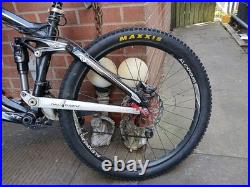 Trek Remedy 7 Enduro Mountain Bike 17 Frame 26 Wheels, Needs Upper Rocker Bolt