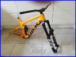 Trek Remedy 9.8 Carbon MTB Frame, Large. 2022. 27.5. + Fox 38 Performance Forks
