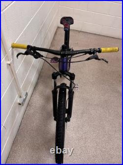 Trek Roscoe 6 XS Frame / 27.5 inch tyres / Purple Flip / Maxxis Tubeless tyres