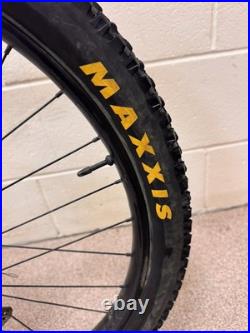 Trek Roscoe 6 XS Frame / 27.5 inch tyres / Purple Flip / Maxxis Tubeless tyres