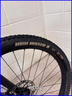 Trek Roscoe 6 XS Frame / 27.5 inch tyres / Purple Flip / Maxxis Tubeless tyres