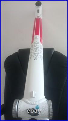 Trek XCaliber 9 Bicycle MTB Mountain Bike Frame Medium 18.5 47cm White & Red