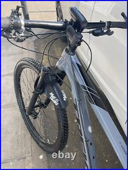 Trek X-Caliber 9 Hardtail Mountain Bike 2019 RRP £1450 Grey 17.5 MEDIUM Frame
