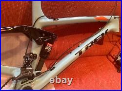 Trek fuel ex9.8 Full suspension mountain bike frame