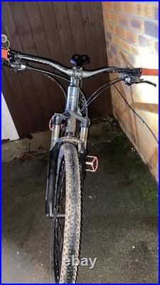 Upgraded Black Carera Mountain Bike 27.5 Small Frame