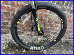 Used Giant ATX Mountain Bike 15 Frame 26 Wheels