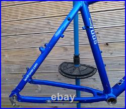 VGC Land Rover Cotapaxi mountain bike mtb frame 19.5 alloy 26 wheel blue