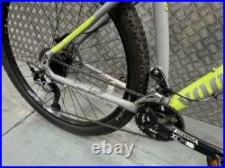 Voodoo Aizan Medium Frame (18) 29 Inch Wheels Mountain Bike Voodoo Aizan Medium Frame (18) 29 Inch Wheels Mountain Bike