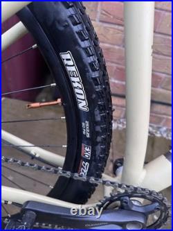 Voodoo Bizango Pro 2023 Mountain Bike Frame M Beige and Black