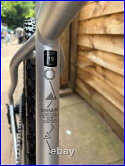 Voodoo Braag size 19 Frame Mountain Bike in silver, collection kidderminster Voodoo Braag size 19 Frame Mountain Bike in silver, collection kidderminster