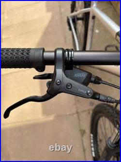 Voodoo Braag size 19 Frame Mountain Bike in silver, collection kidderminster Voodoo Braag size 19 Frame Mountain Bike in silver, collection kidderminster