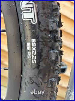 Voodoo Braag size 19 Frame Mountain Bike in silver, collection kidderminster