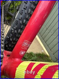 Voodoo Hoodoo Mountain Bike Red Medium frame 27.5 inch wheels Kept In Garage