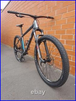 Whyte 801 Mountain Bike Perfect Conditon All Works Mrdium Frame 27.5inch
